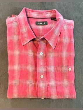 Orvis Short Sleeve Button Front Button Closed Pocket. Size: XL. (6415)